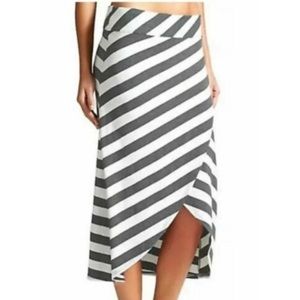 Athleta Ribbon striped midi skirt-charcoal grey/white stripes